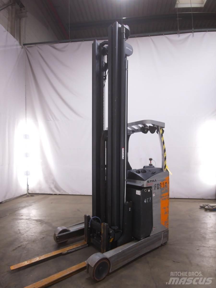 Still FM-X17 Reach truck