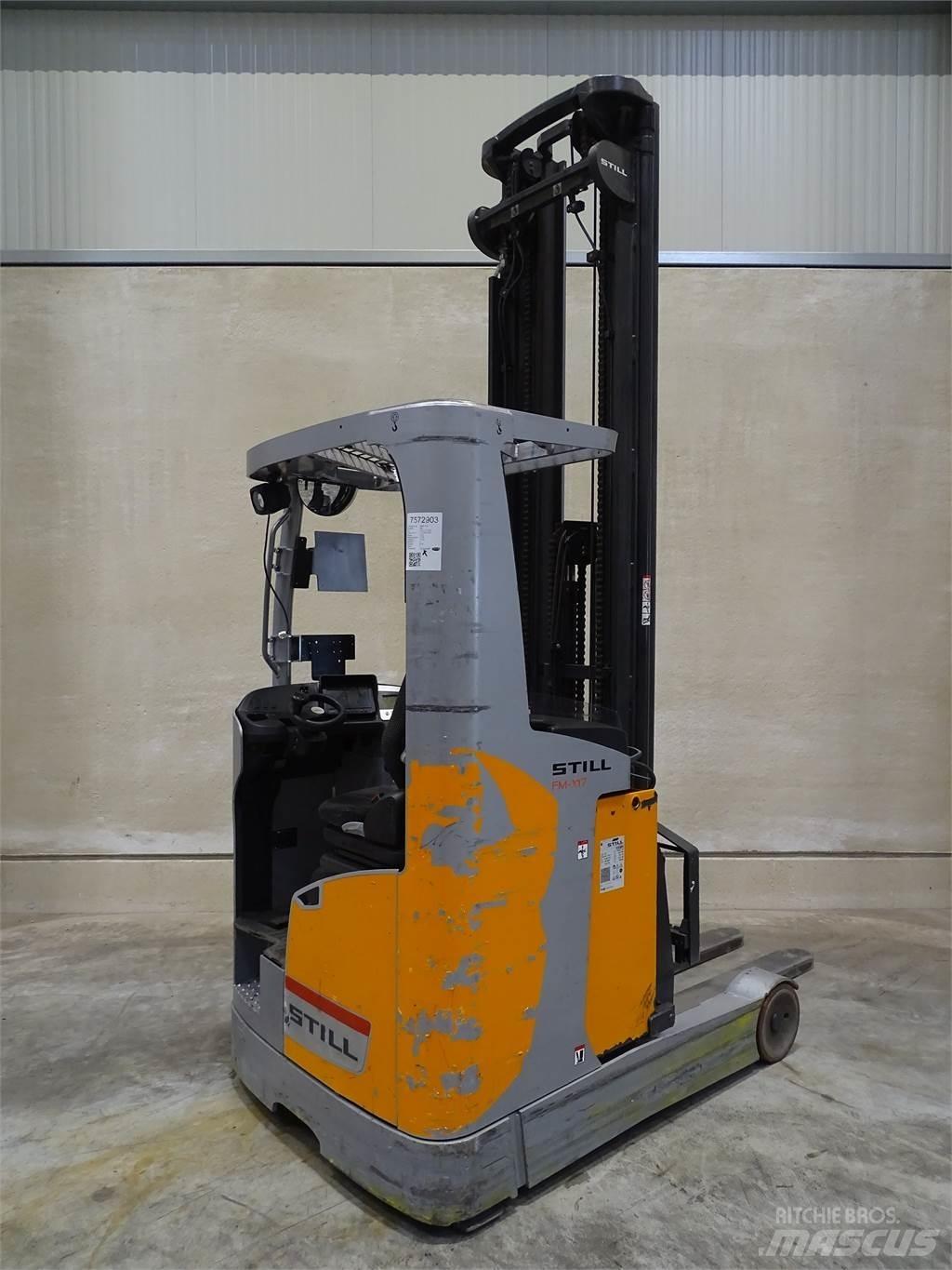 Still FM-X17 Reach truck