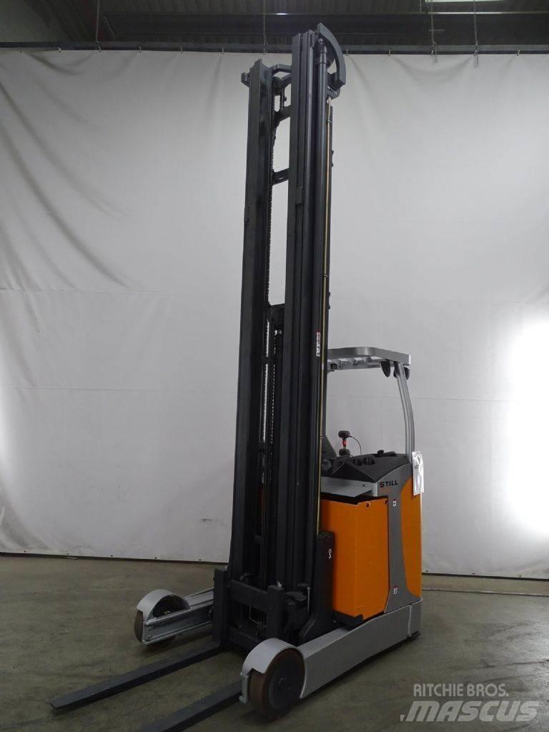 Still FM-X20 Reach truck