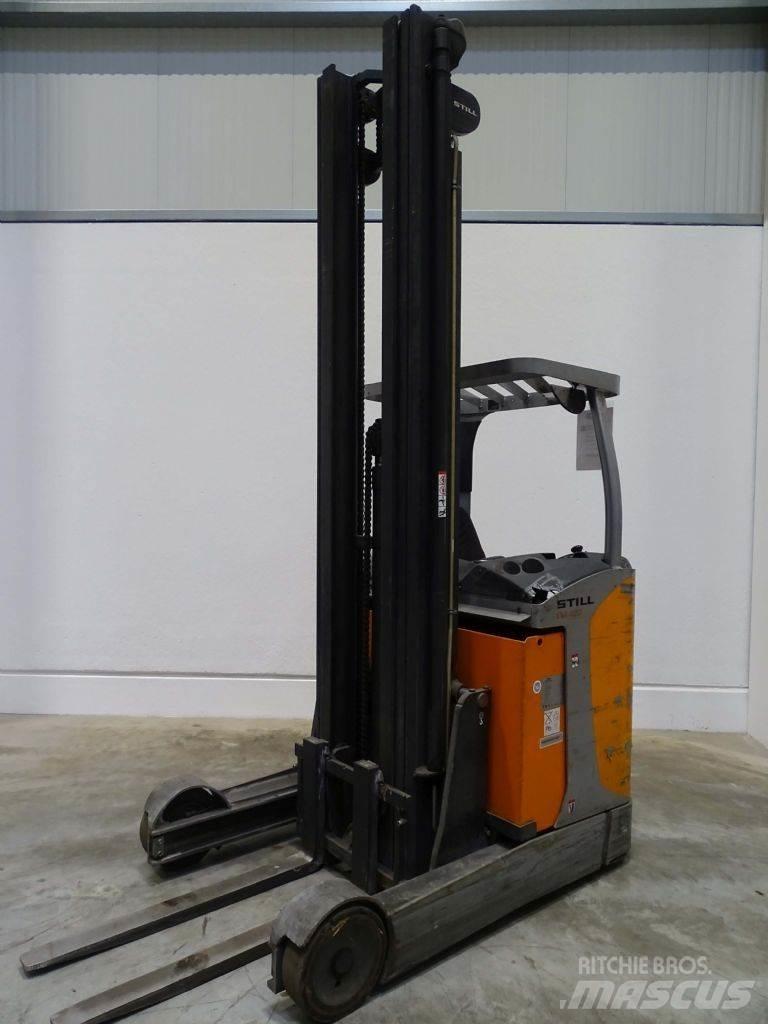 Still FM-X20 Reach truck
