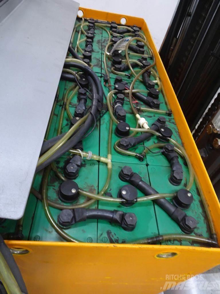 Still FM-X20 Reach truck