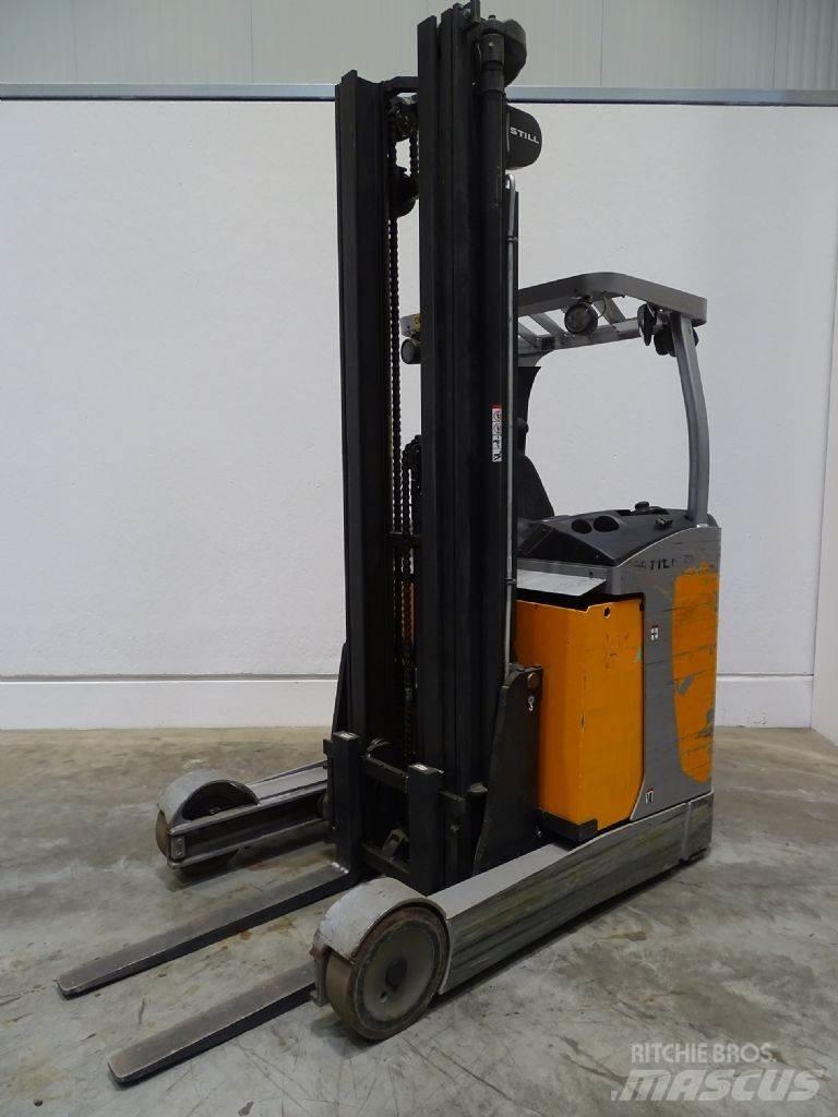 Still FM-X20 Reach truck