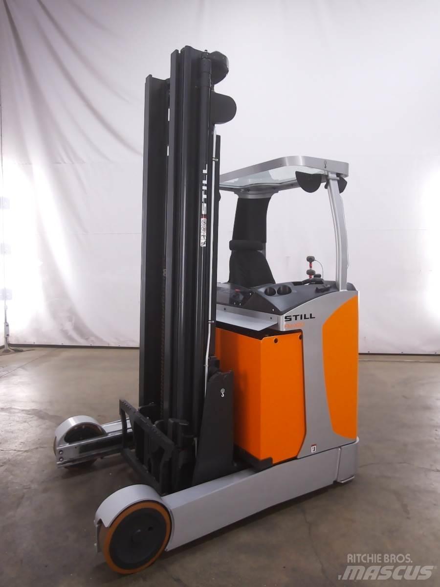 Still FM-X20 Reach truck