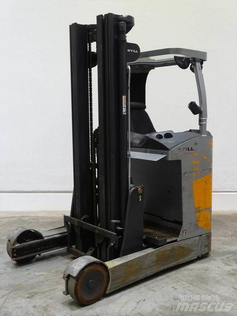 Still FM-X20 Reach truck