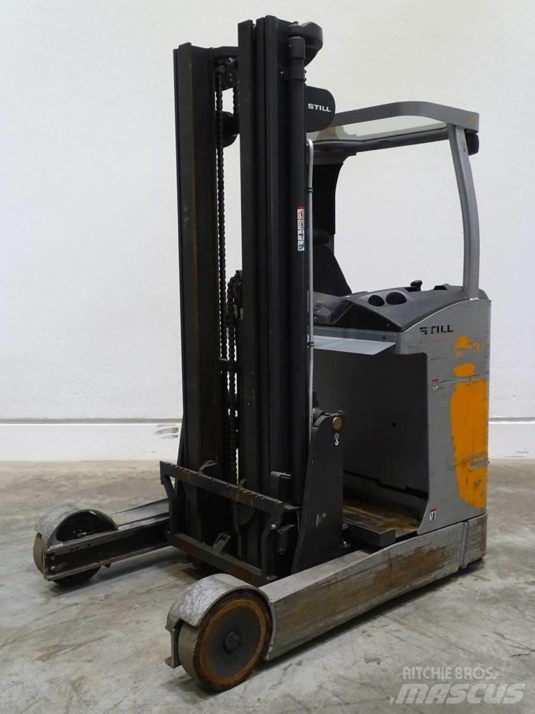 Still FM-X20 Reach truck