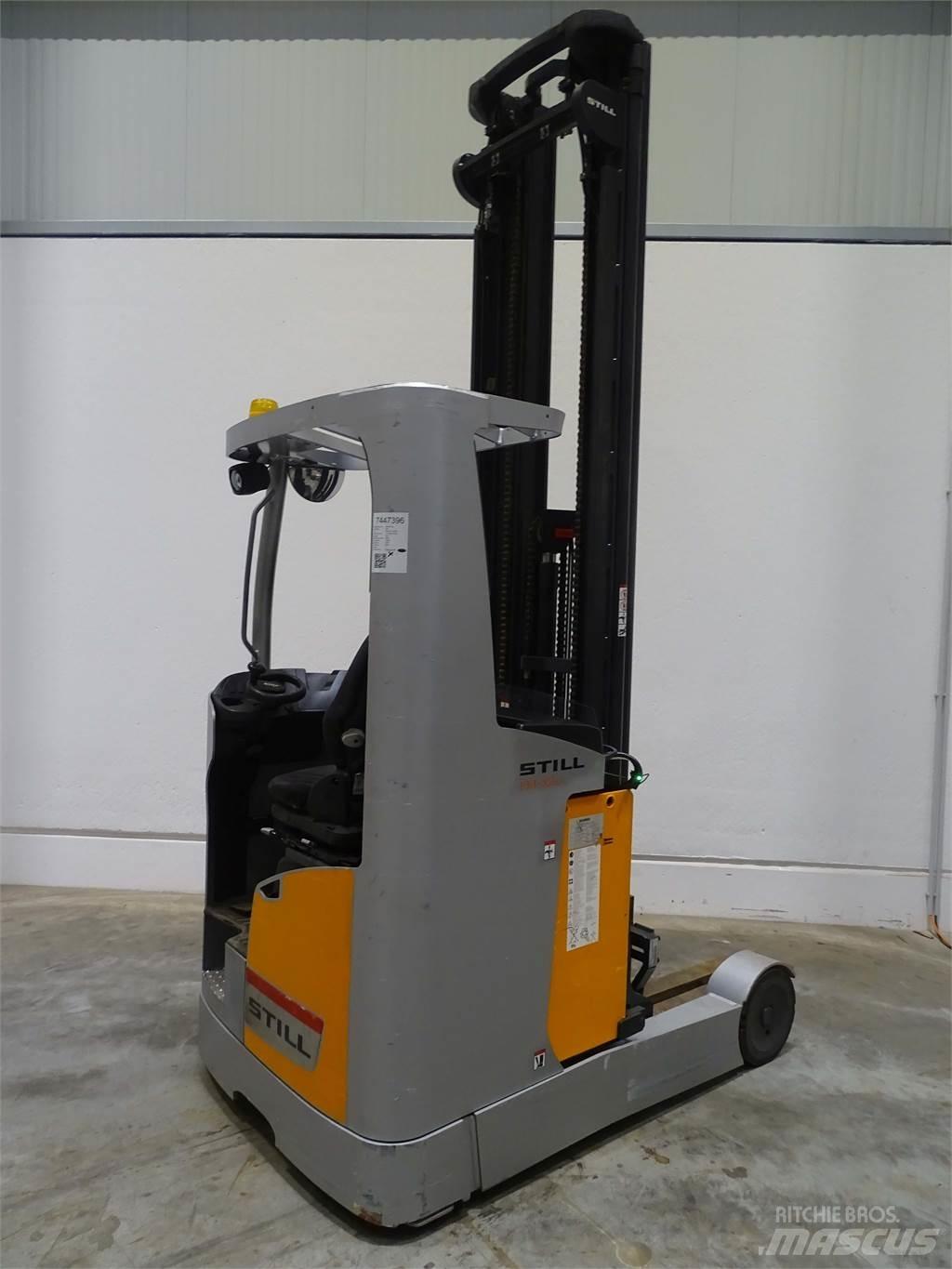 Still FM-X20 Reach truck