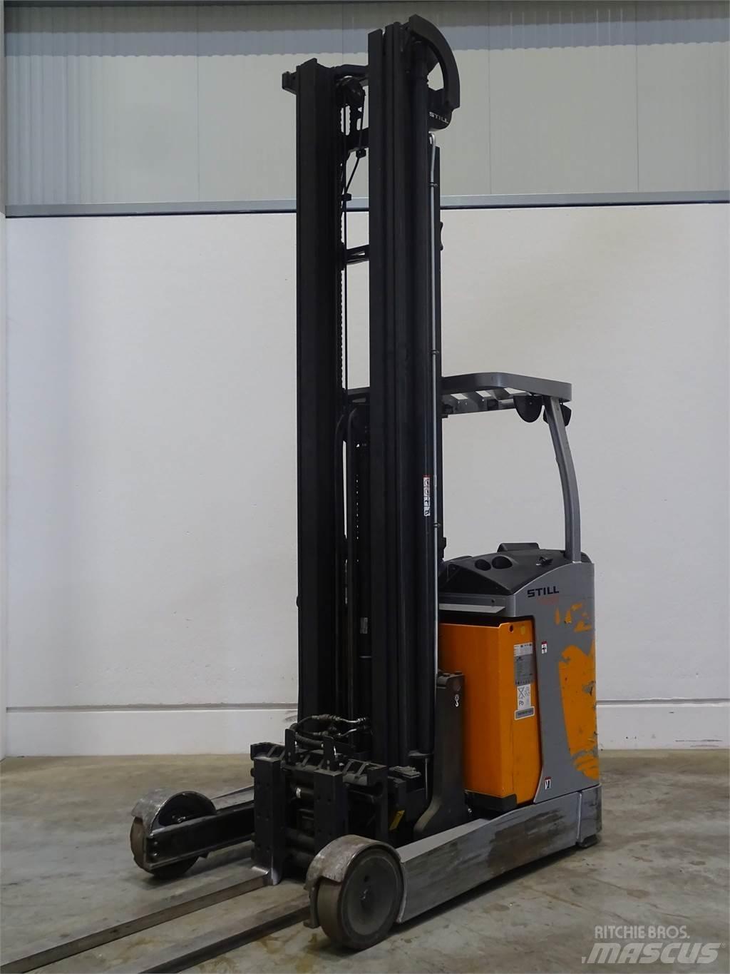 Still FM-X20 Reach truck