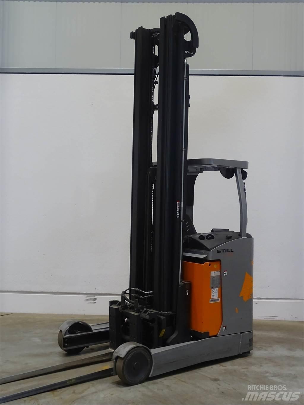 Still FM-X20 Reach truck
