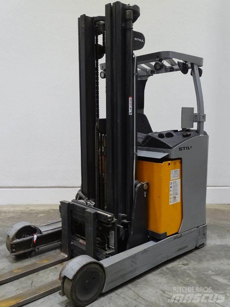 Still FM-X25 Reach truck