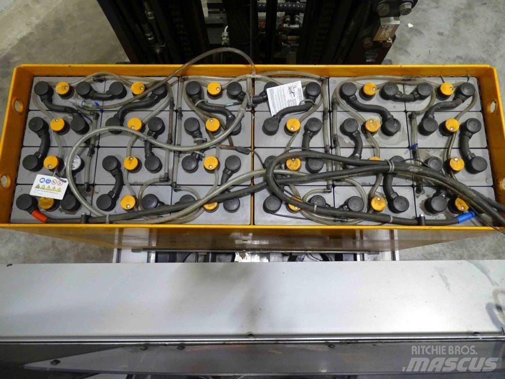 Still FM-X25 Reach truck