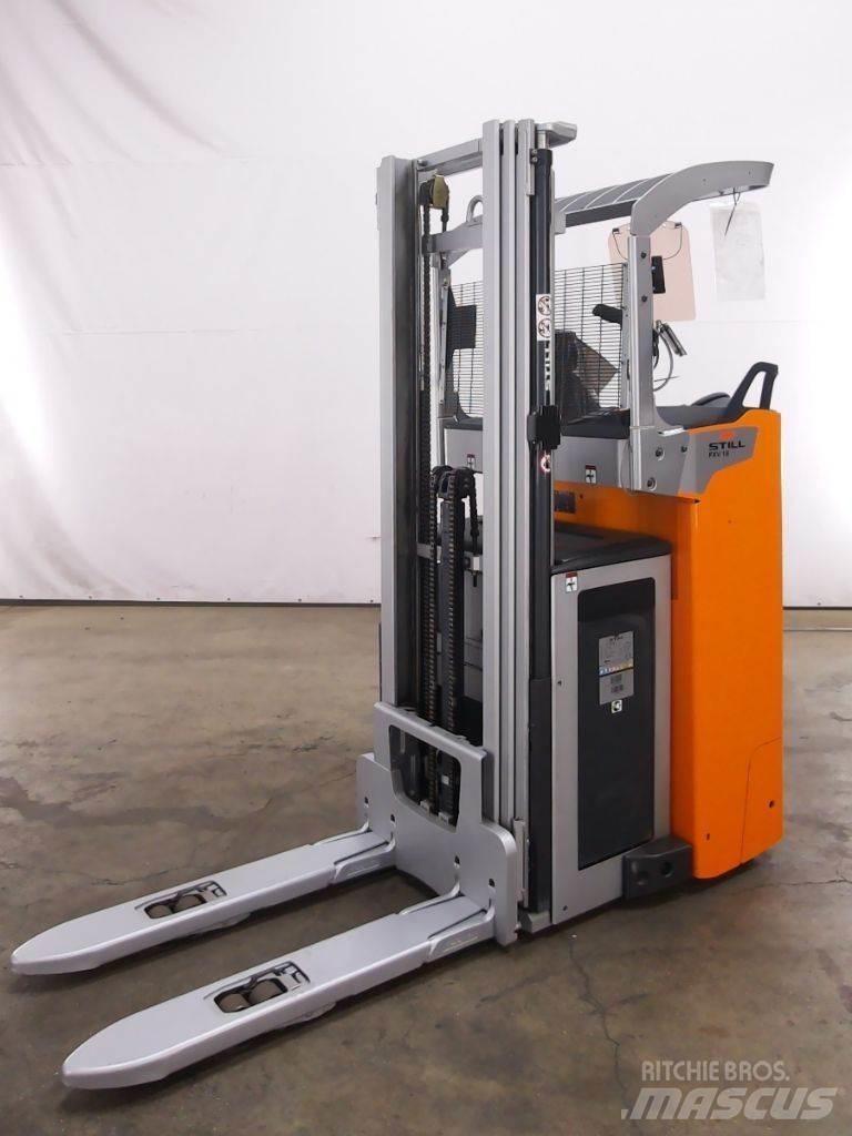 Still FXV16 Pedestrian stacker