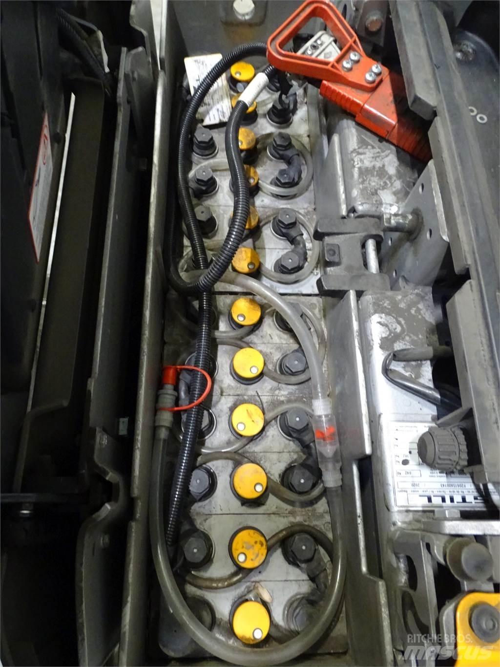 Still LTX50 Tow truck