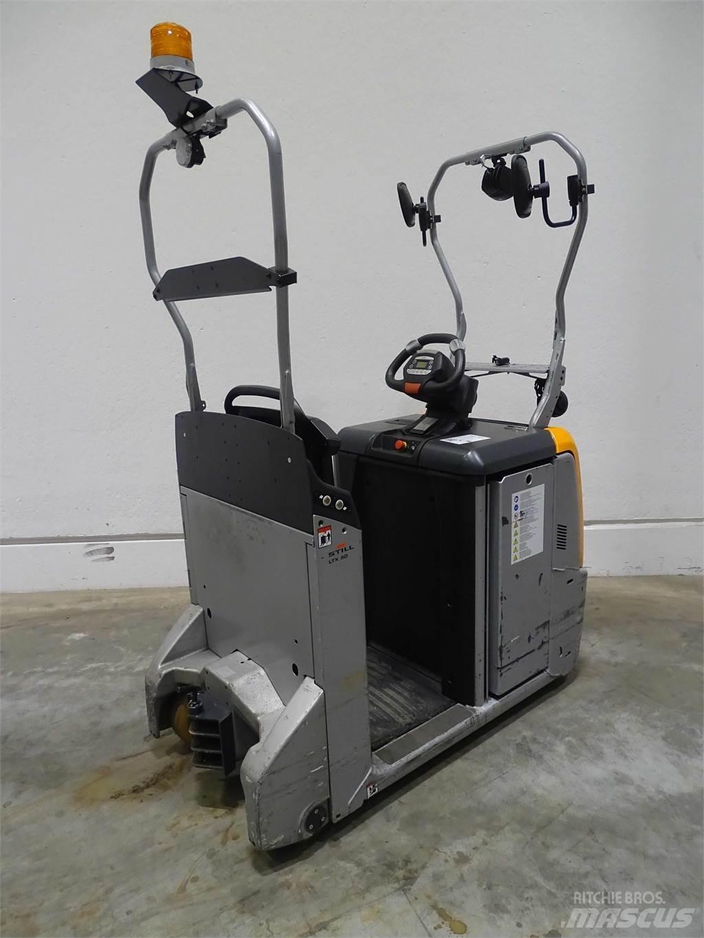 Still LTX50 Tow truck