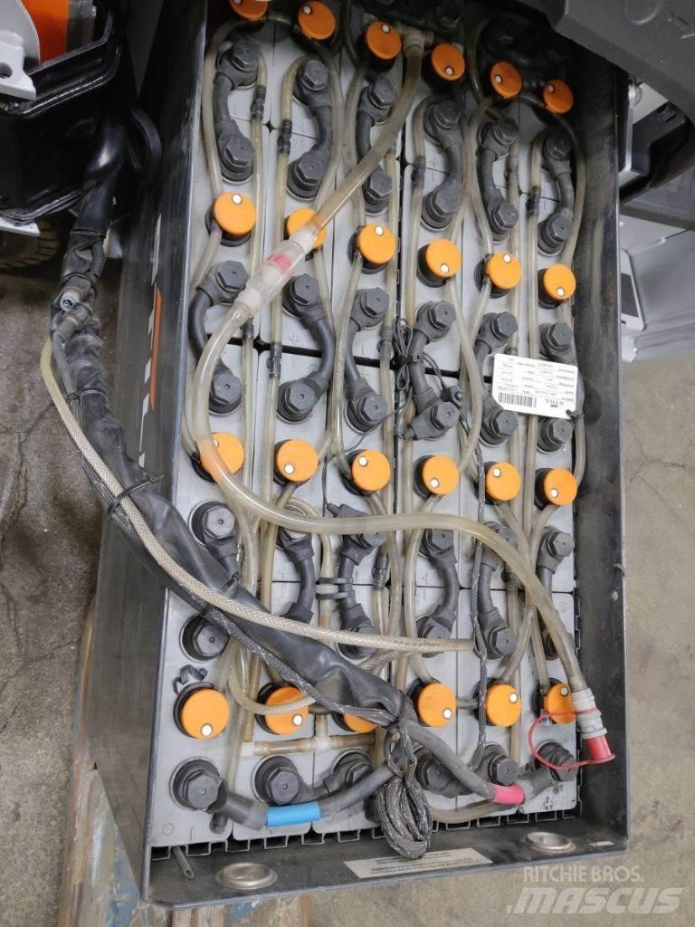 Still LTX70 Tow truck