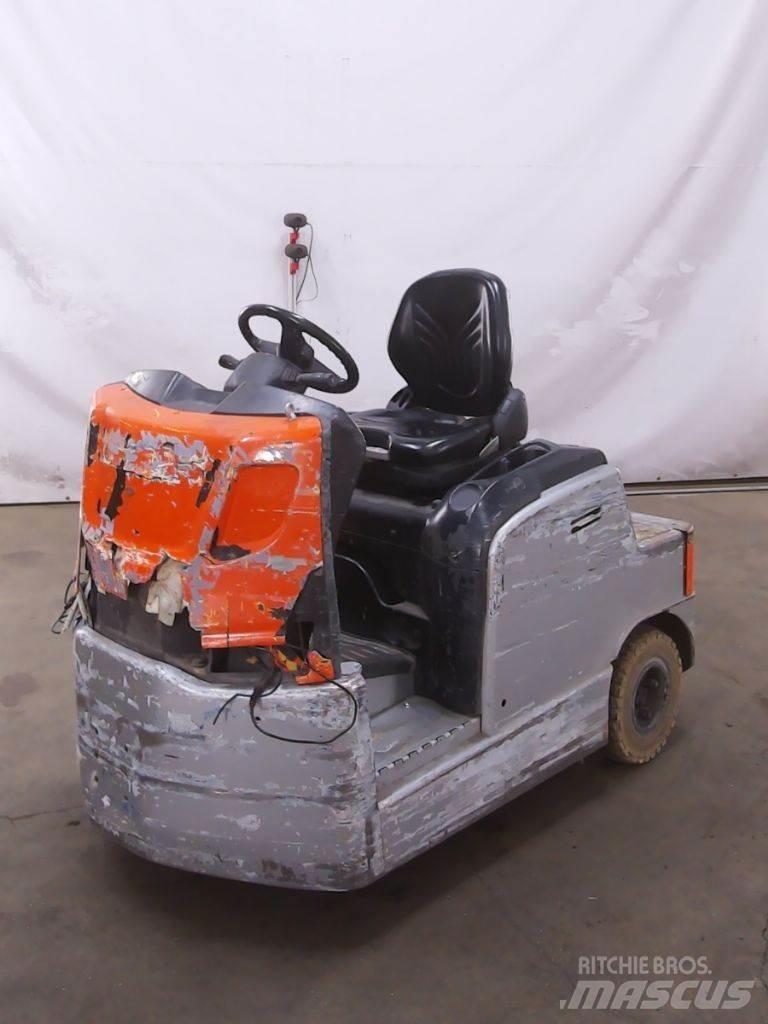 Still LTX70 Tow truck