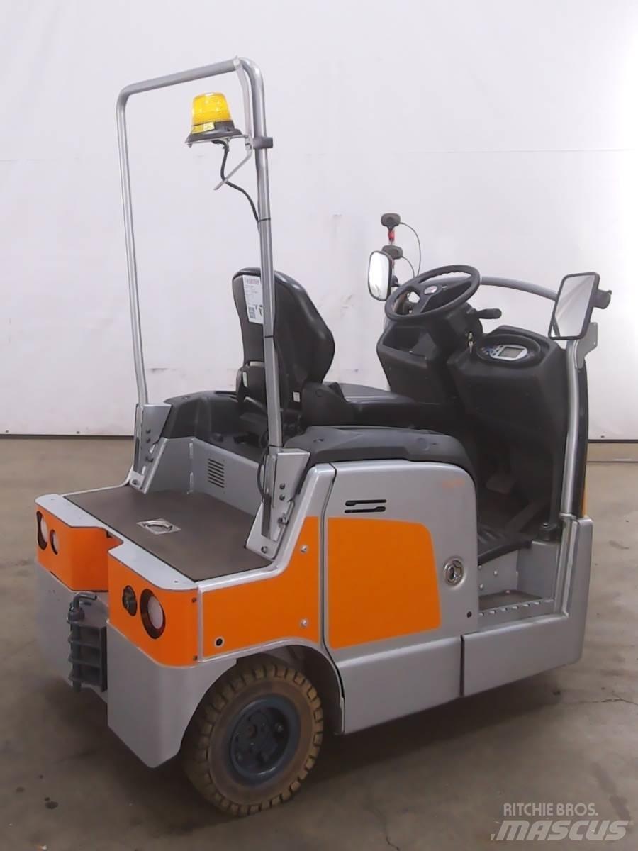 Still LTX70 Tow truck