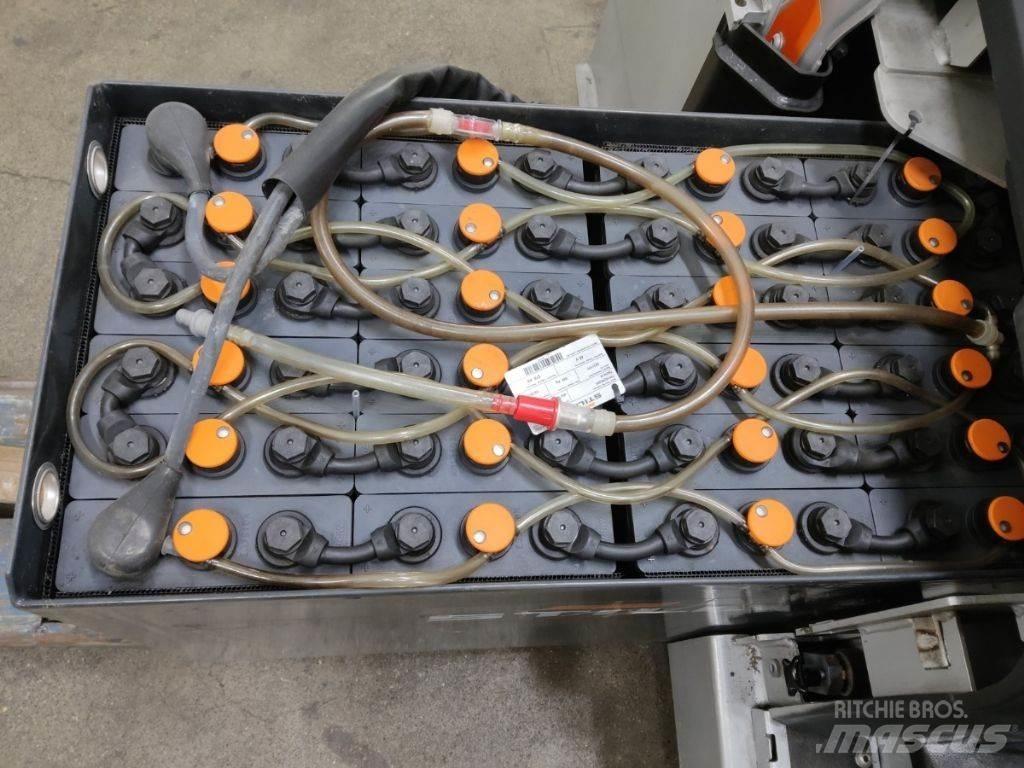 Still LTX70 Tow truck