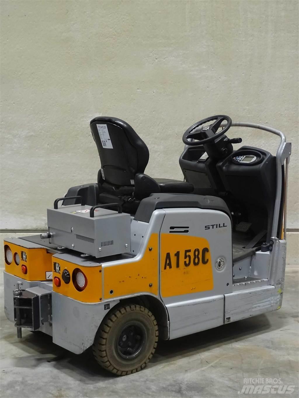 Still LTX70 Tow truck