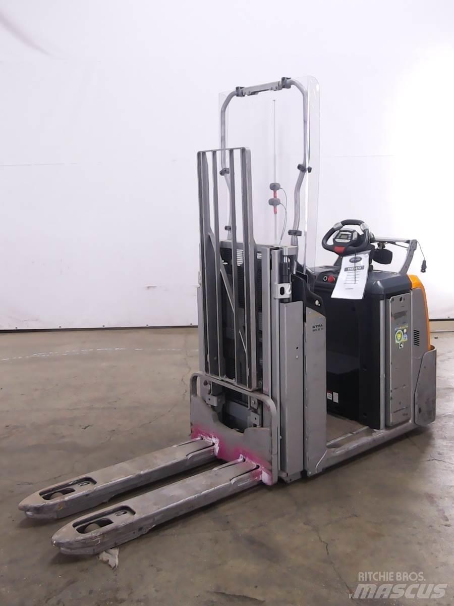 Still OPX-D20 Low lift order picker