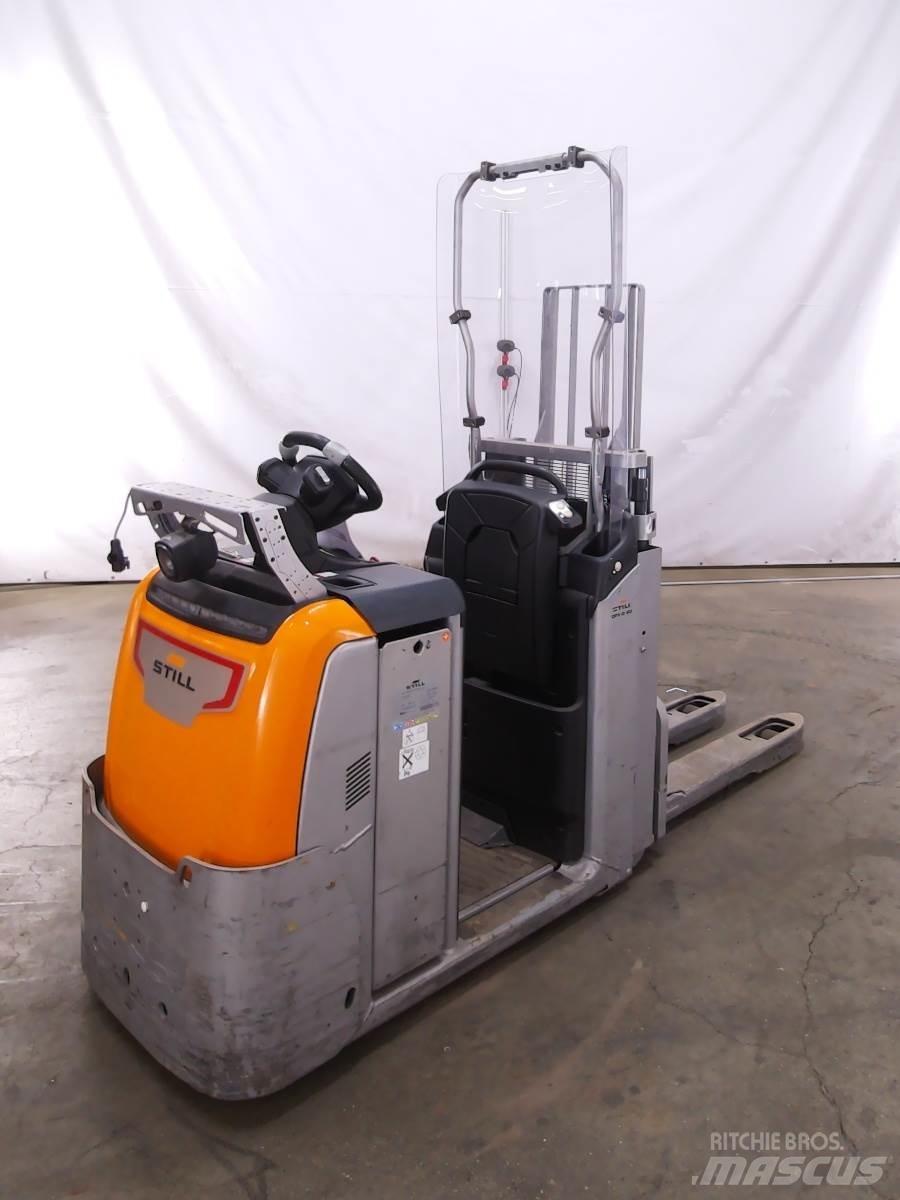 Still OPX-D20 Low lift order picker