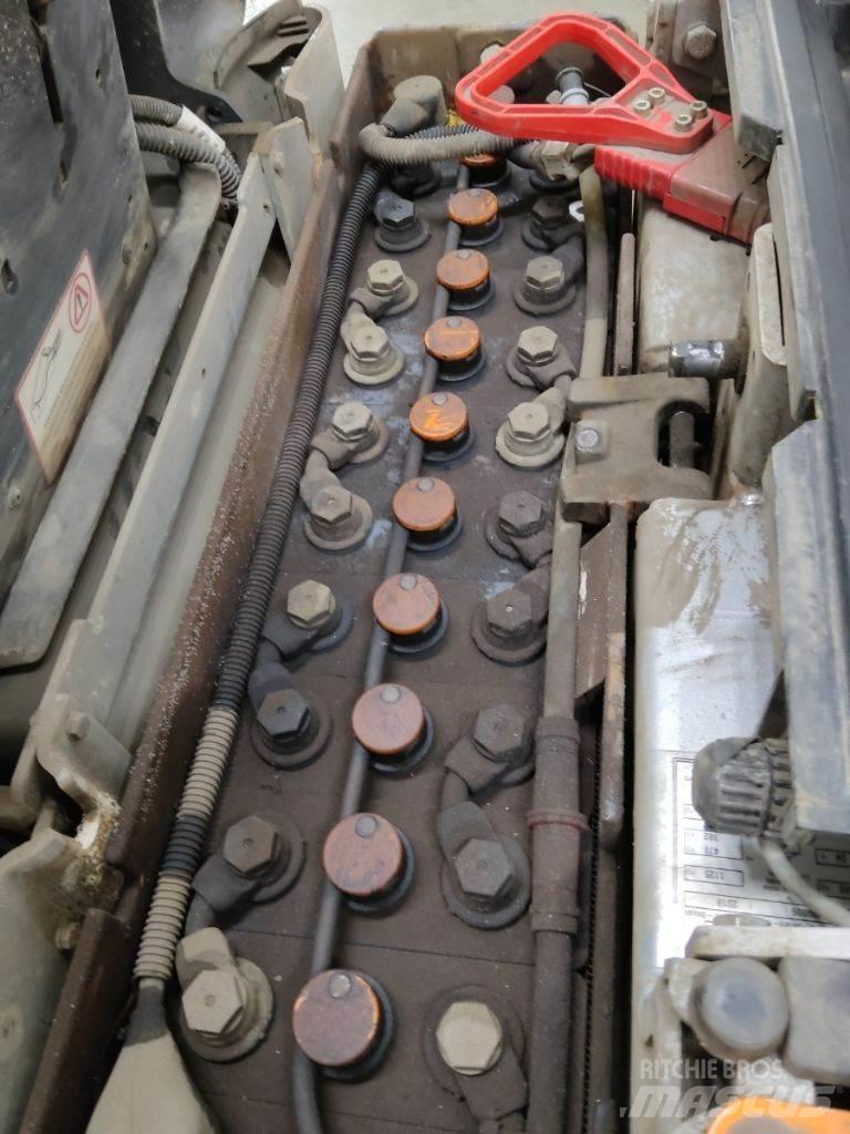Still OPX-D20 Low lift order picker