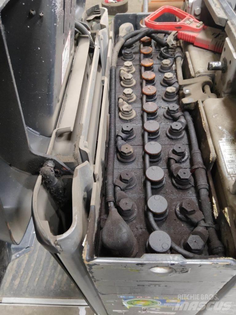 Still OPX-D20 Low lift order picker