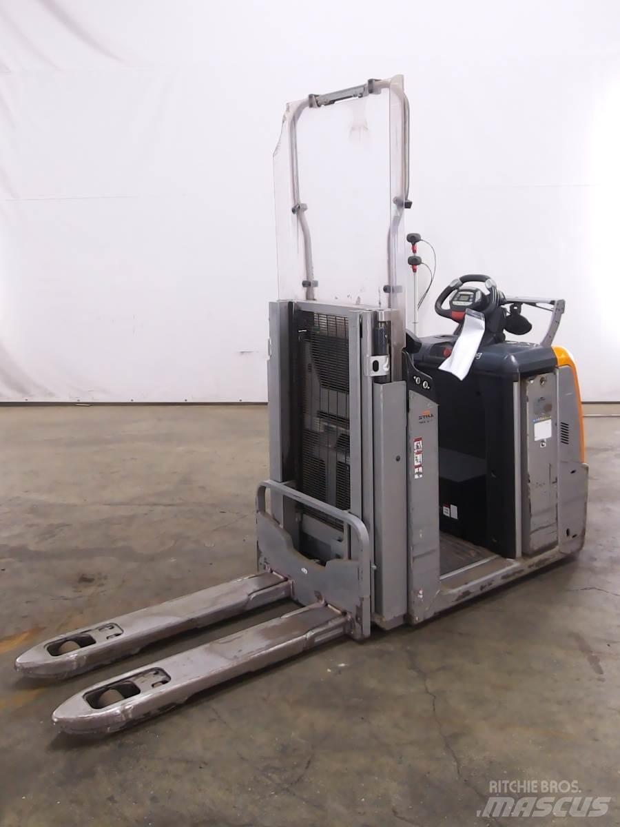 Still OPX-D20 Low lift order picker