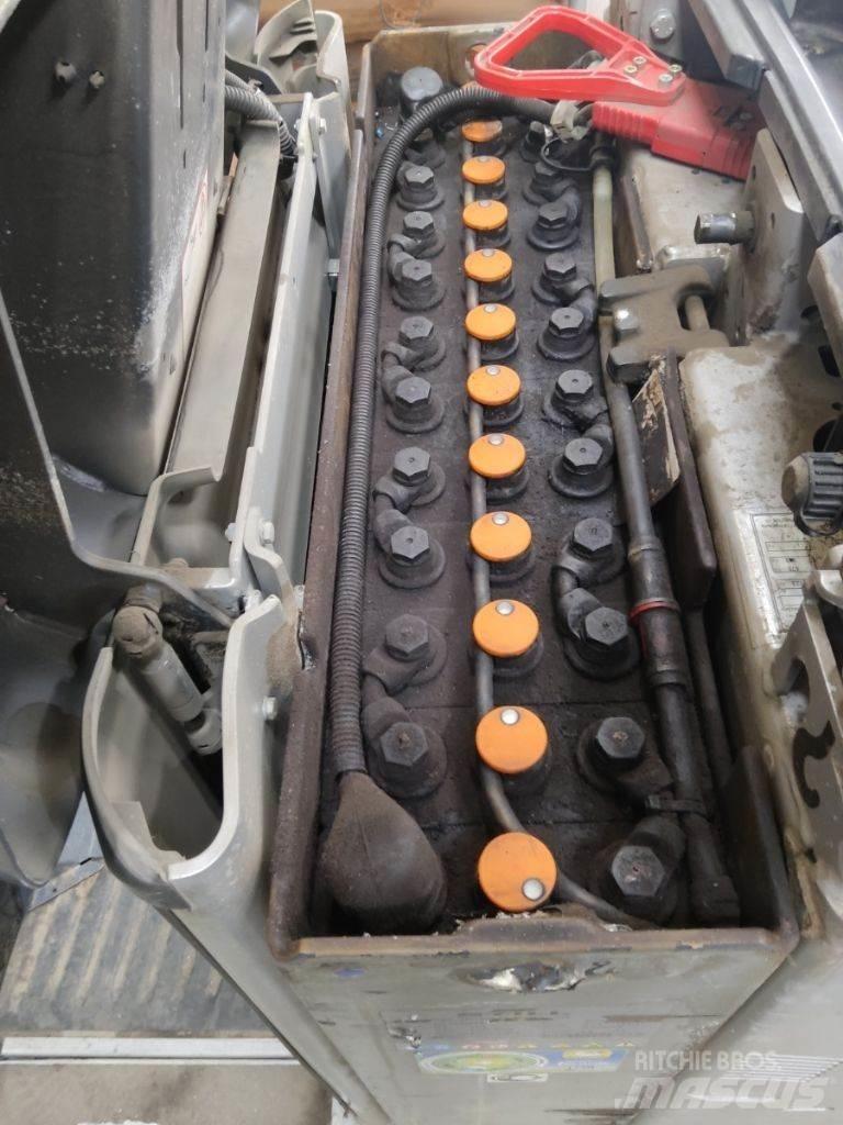 Still OPX-D20 Low lift order picker