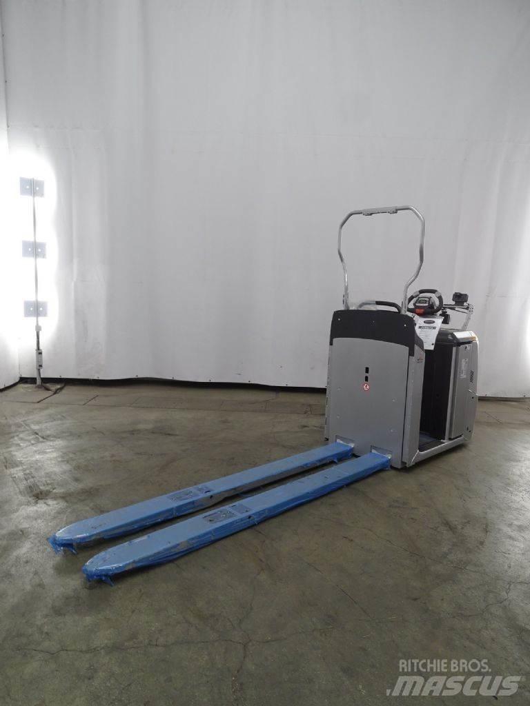 Still OPX20 Low lift order picker