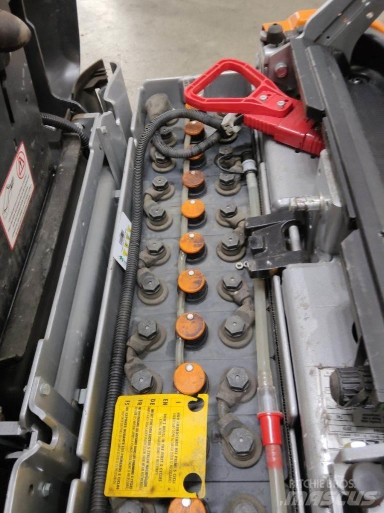 Still OPX25 Low lift order picker