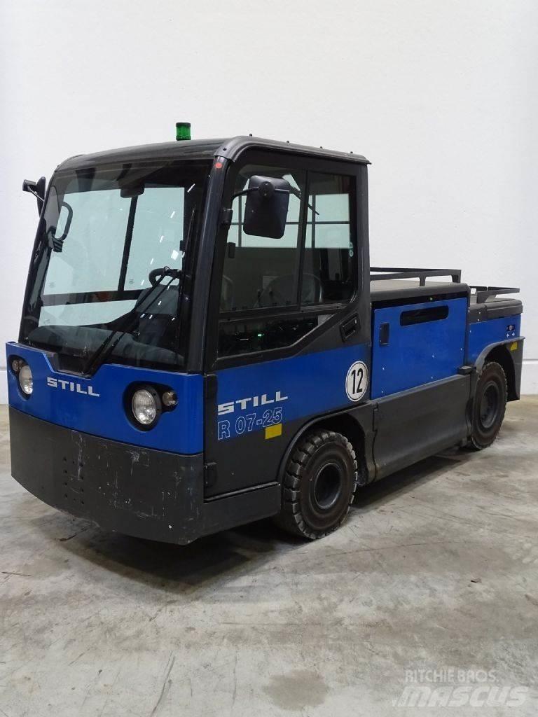 Still R07-25 Tow truck
