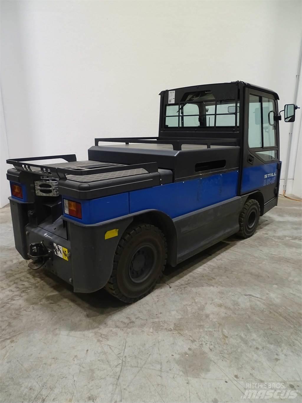 Still R07-25 Tow truck