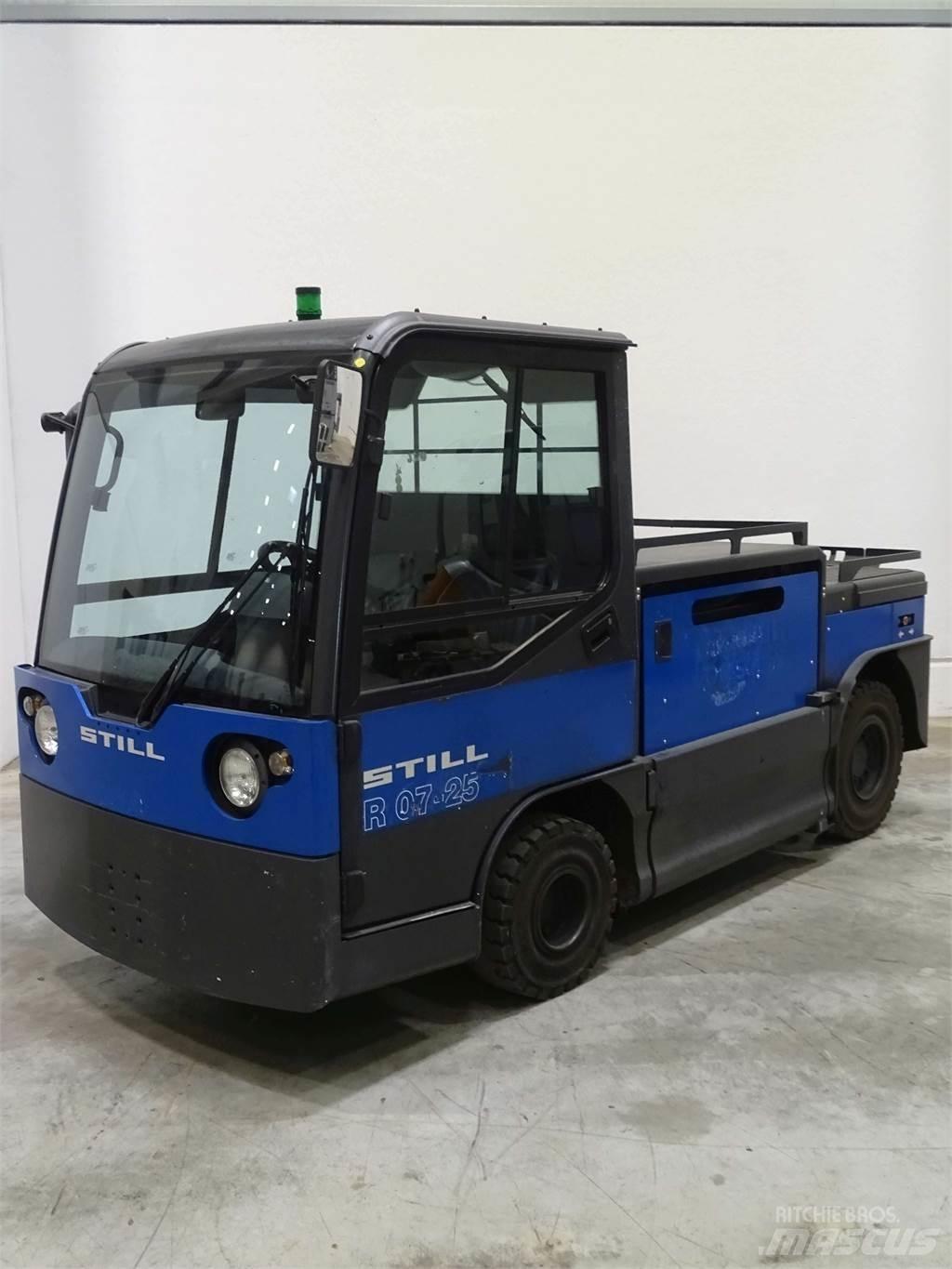 Still R07-25 Tow truck