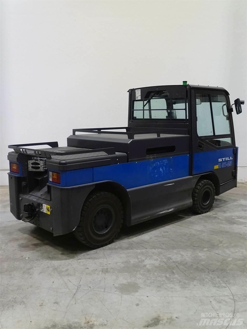 Still R07-25 Tow truck