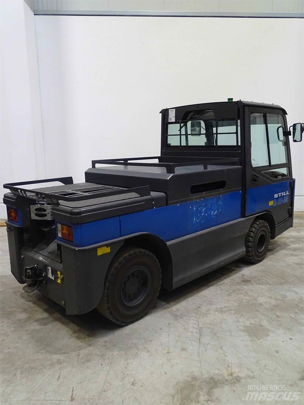 Still R07-25 Tow truck