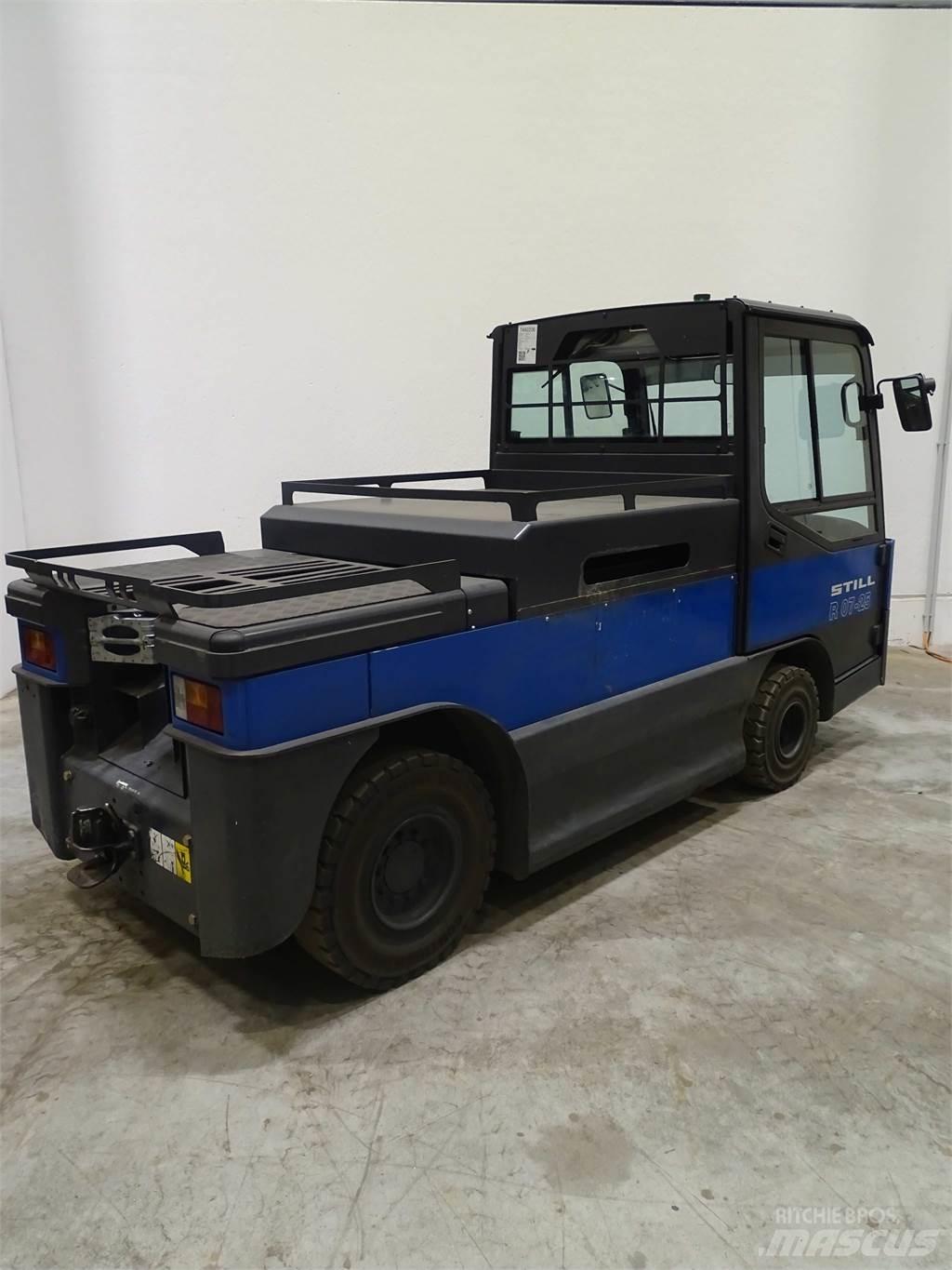 Still R07-25 Tow truck