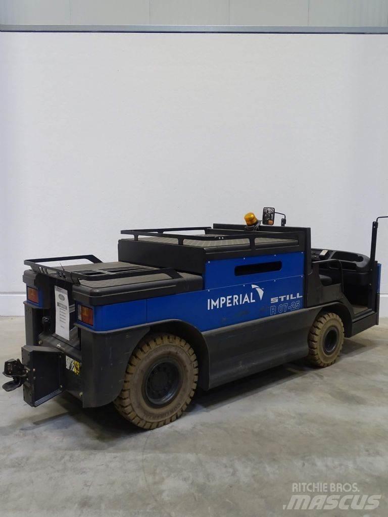 Still R07-25L Tow truck