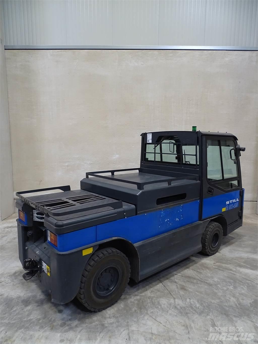 Still R07-25L Tow truck