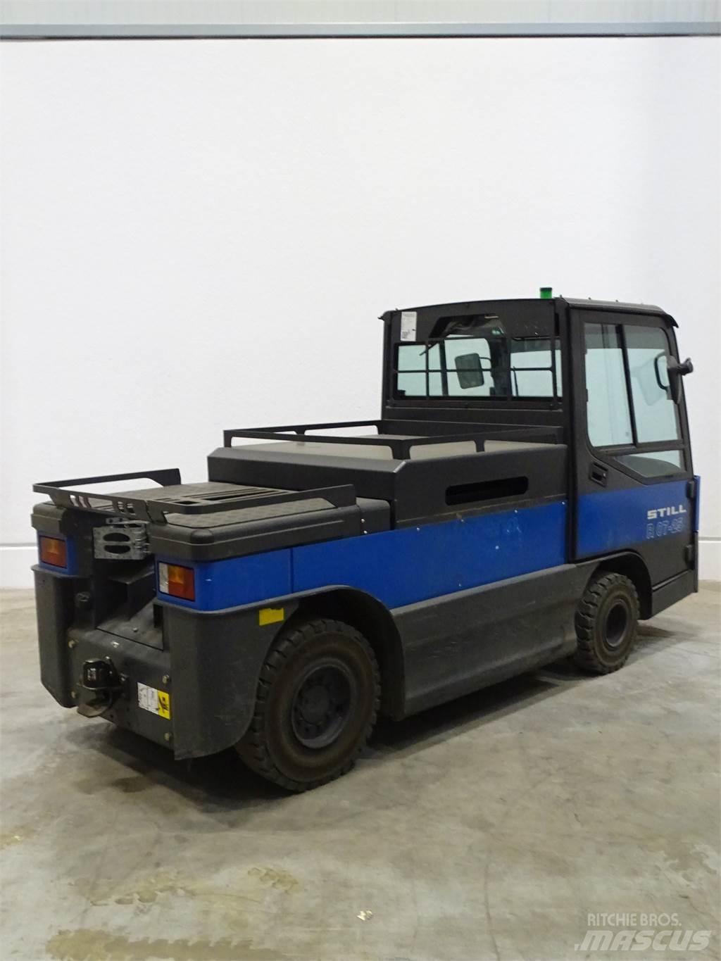 Still R07-25L Tow truck