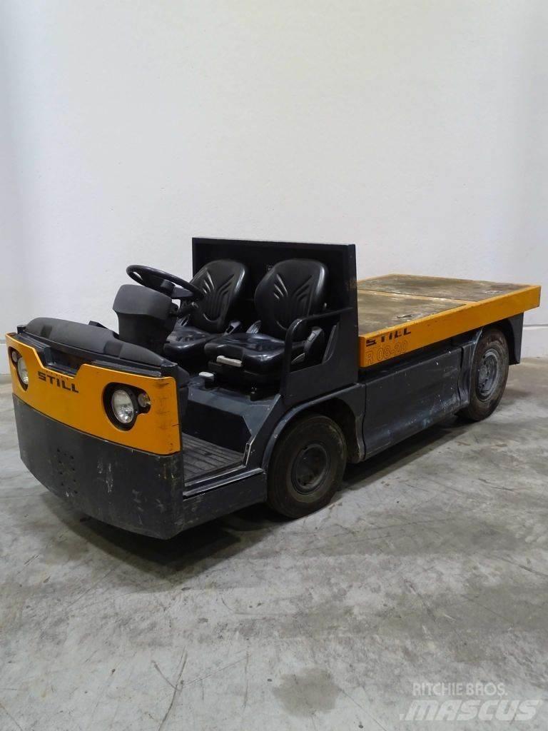Still R08-20 Tow truck