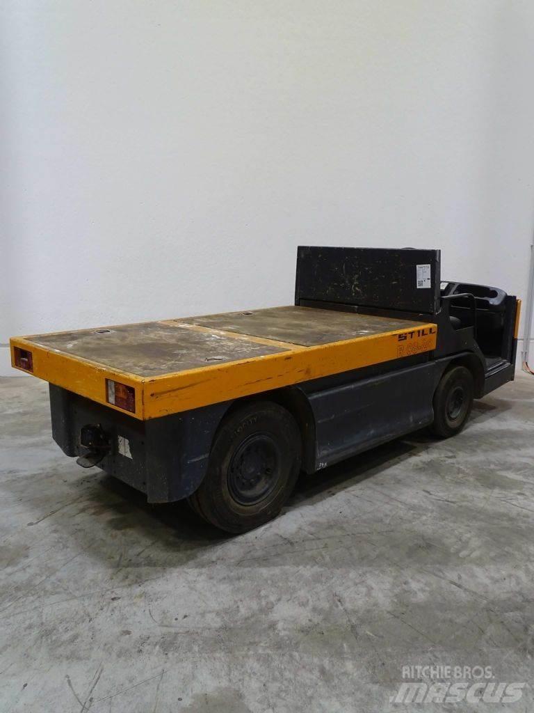 Still R08-20 Tow truck
