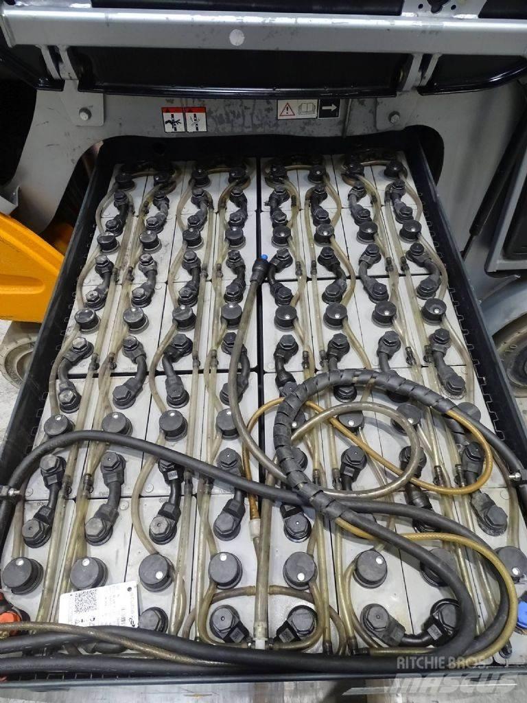 Still RX60-25 Electric forklift trucks