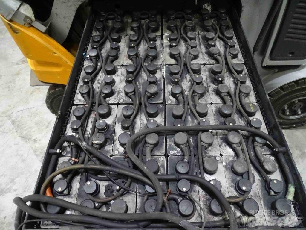 Still RX60-25 Electric forklift trucks