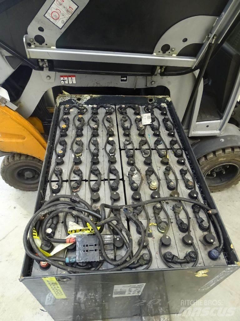 Still RX60-25/600 Electric forklift trucks