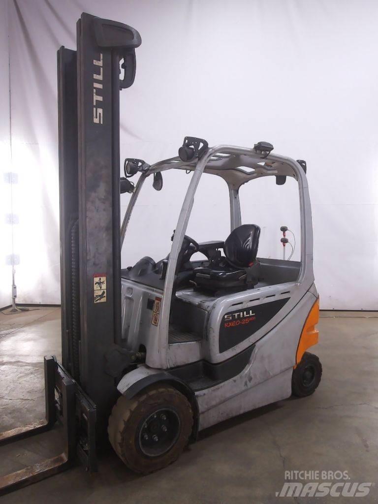 Still RX60-25/600 Electric forklift trucks