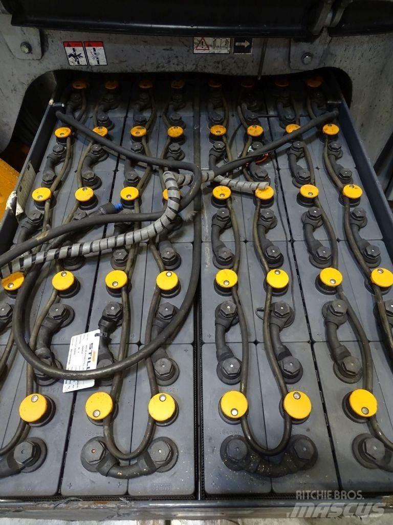 Still RX60-30 Electric forklift trucks