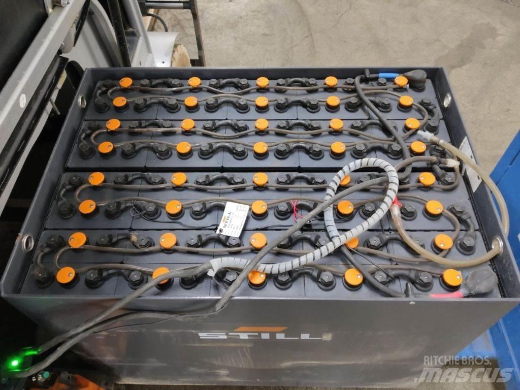 Still RX60-30 Electric forklift trucks