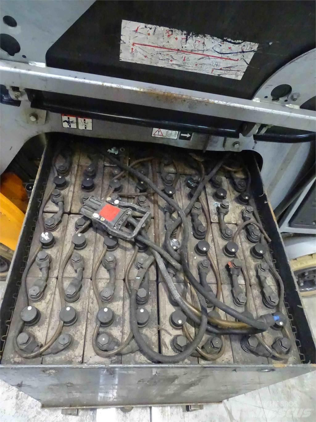 Still RX60-30 Electric forklift trucks