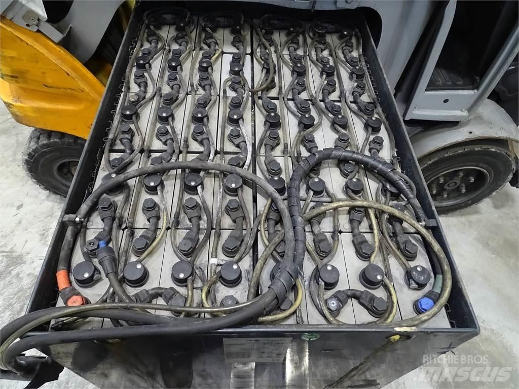 Still RX60-30 Electric forklift trucks