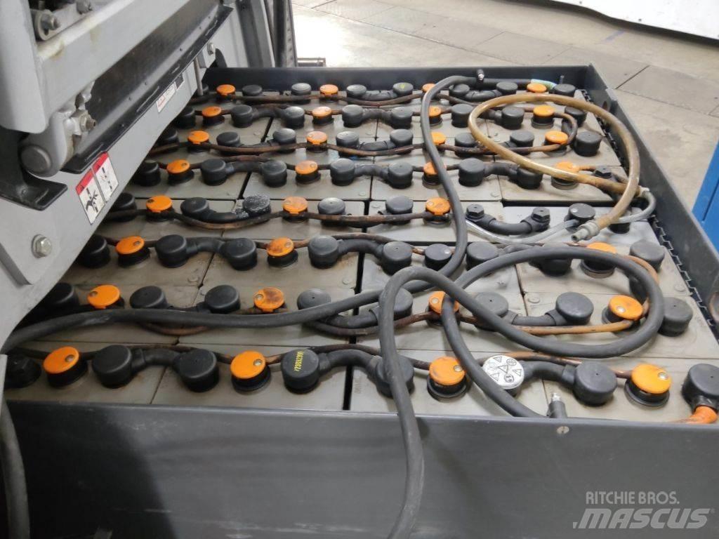 Still RX60-30L Electric forklift trucks